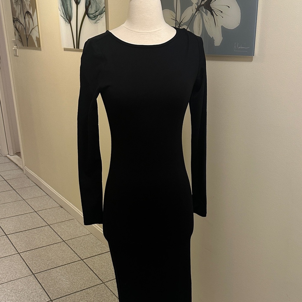 Elegant Black Long Sleeve Dress